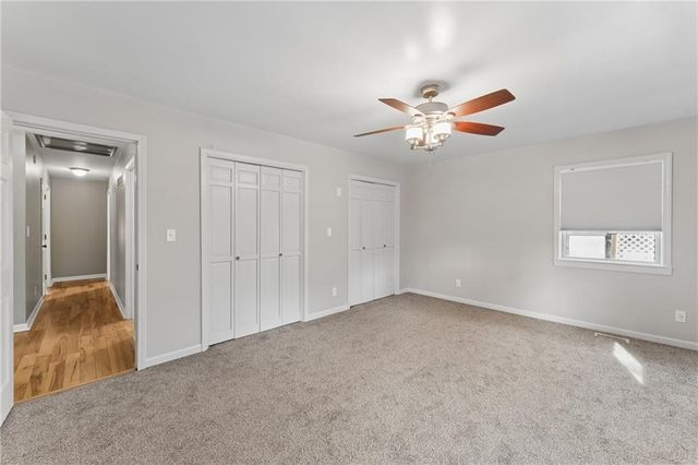 2916 Rimrock Drive, Lawrence, KS 66047