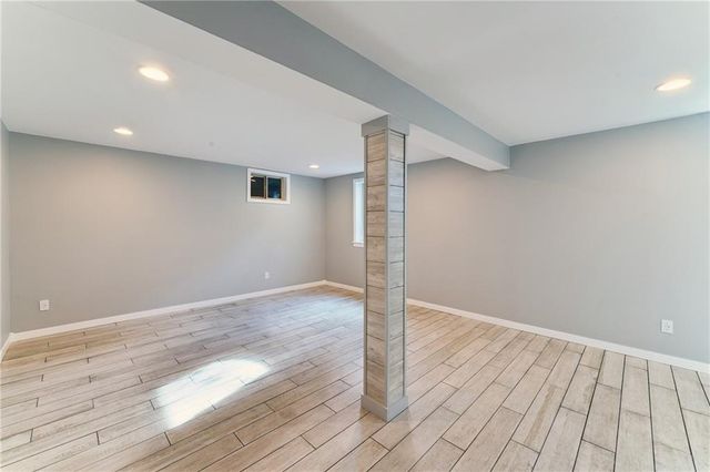 2916 Rimrock Drive, Lawrence, KS 66047