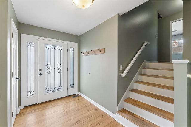 2916 Rimrock Drive, Lawrence, KS 66047