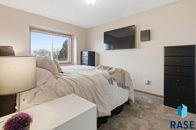 100 Jessica St Street, Worthing, SD 57077