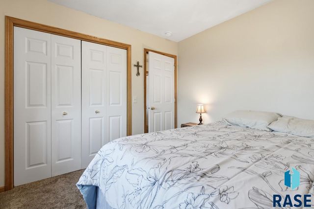 100 Jessica St Street, Worthing, SD 57077