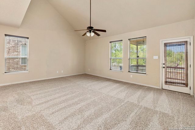 6031 Diego LN, San Antonio, TX 78253