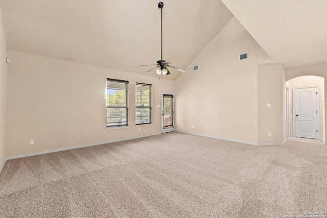 6031 Diego LN, San Antonio, TX 78253