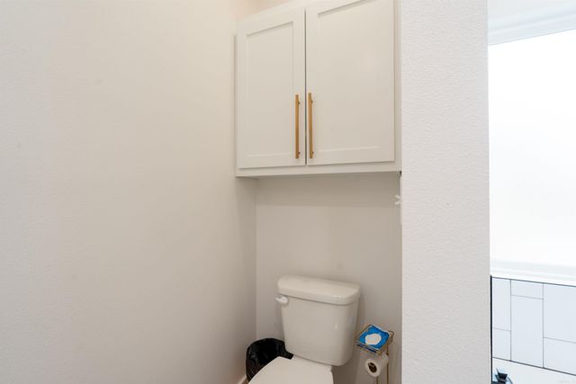 1 Avrey Lane, Greenbrier, AR 72058