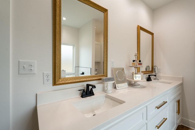 1 Avrey Lane, Greenbrier, AR 72058