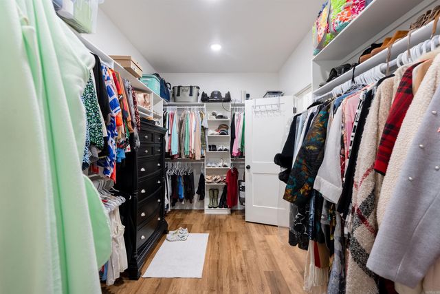 1 Avrey Lane, Greenbrier, AR 72058