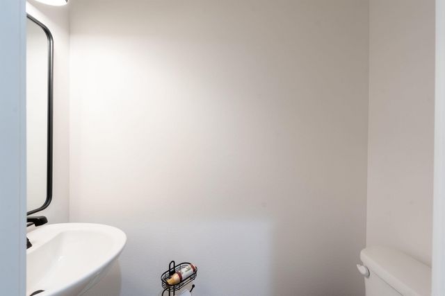 1 Avrey Lane, Greenbrier, AR 72058