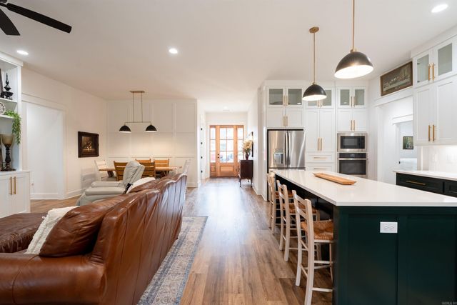 1 Avrey Lane, Greenbrier, AR 72058