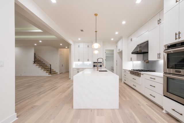 32 Mereville Place, Little Rock, AR 72223