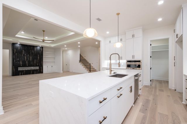 32 Mereville Place, Little Rock, AR 72223