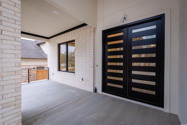 32 Mereville Place, Little Rock, AR 72223