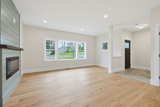 19 Puritan Road, Bourne, MA 02532