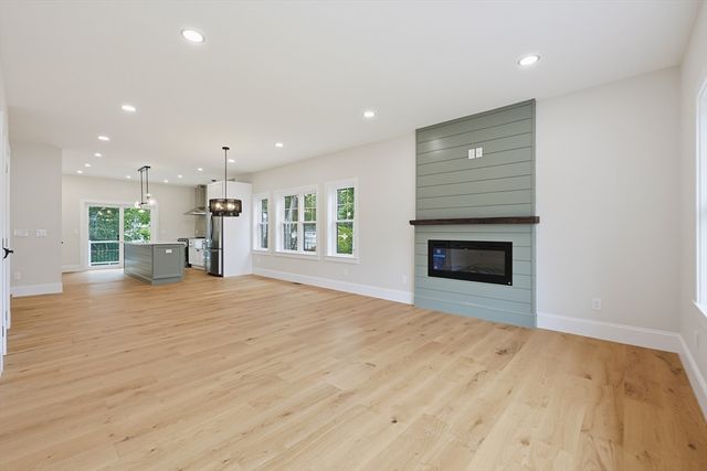19 Puritan Road, Bourne, MA 02532