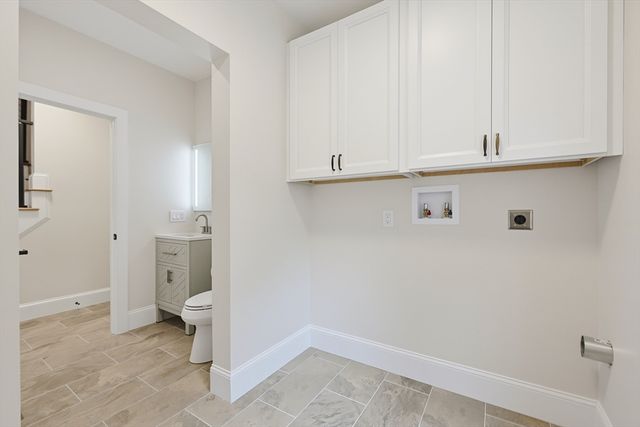 19 Puritan Road, Bourne, MA 02532