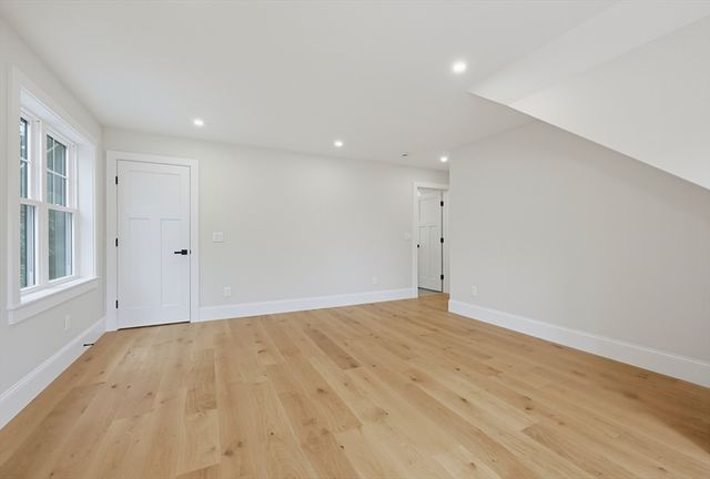 19 Puritan Road, Bourne, MA 02532