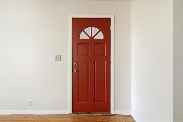 19402 E 5TH STREET, Umatilla, FL 32784