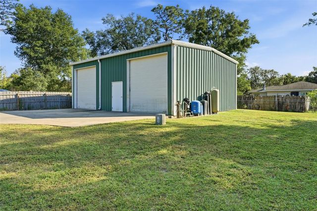 19402 E 5TH STREET, Umatilla, FL 32784