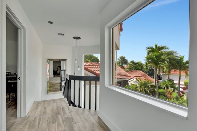 7477 Campo Florido, Boca Raton, FL 33433