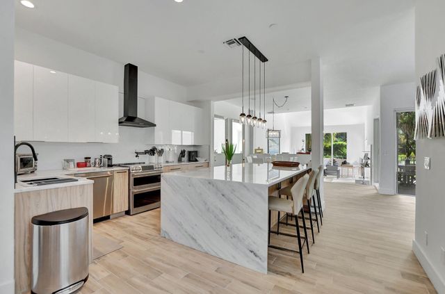 7477 Campo Florido, Boca Raton, FL 33433