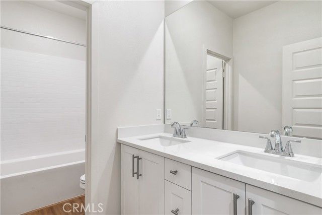 13743 Mesa View Drive, Victorville, CA 92392