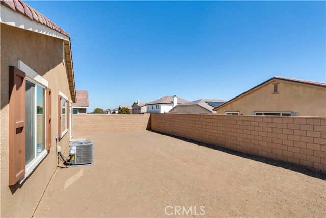 13743 Mesa View Drive, Victorville, CA 92392