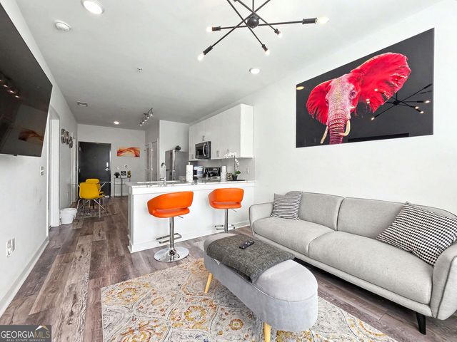 525 Parkway Drive NE 404, Atlanta, GA 30308