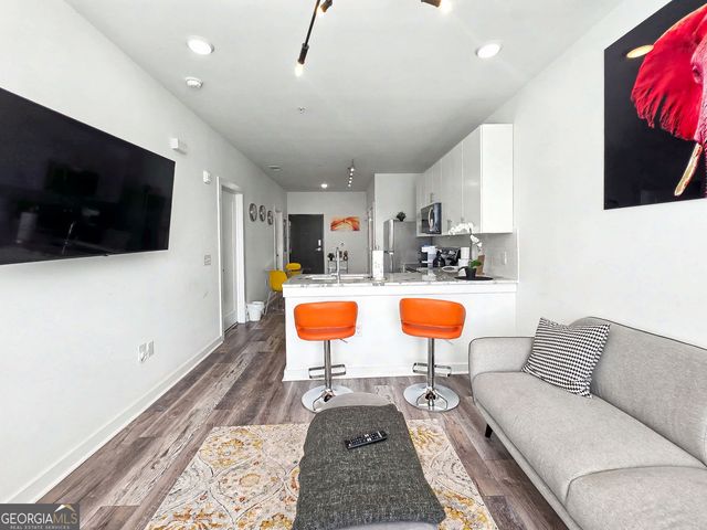 525 Parkway Drive NE 404, Atlanta, GA 30308