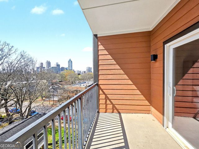 525 Parkway Drive NE 404, Atlanta, GA 30308