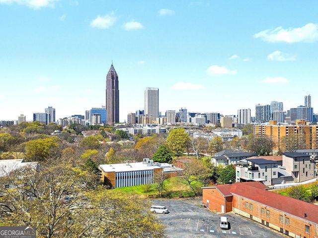 525 Parkway Drive NE 404, Atlanta, GA 30308