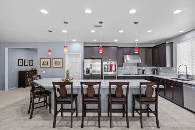 826 Genaro Drive, Perris, CA 92571