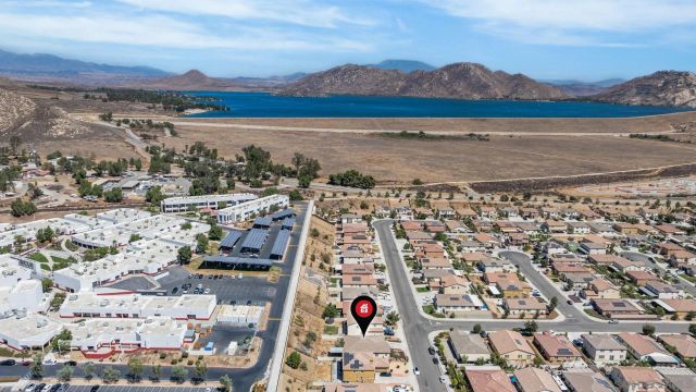 826 Genaro Drive, Perris, CA 92571