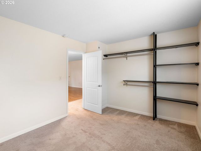 1626 Se ASH St, Portland, OR 97214