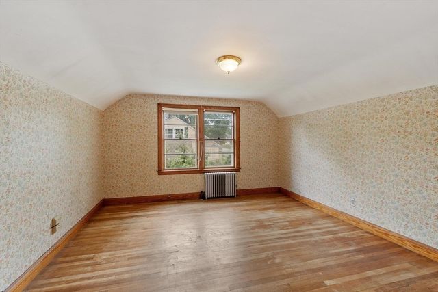 25 Starr St, Leominster, MA 01453