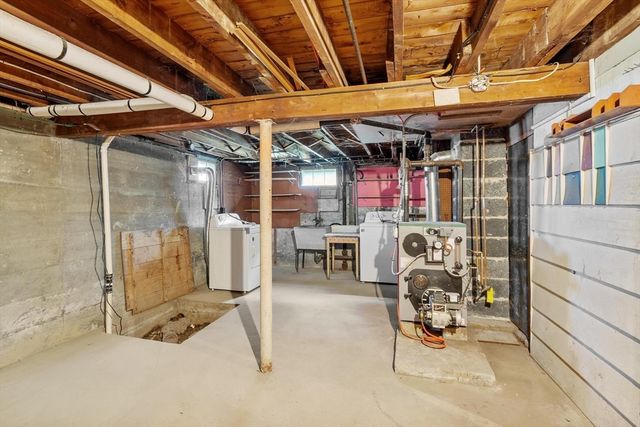 25 Starr St, Leominster, MA 01453