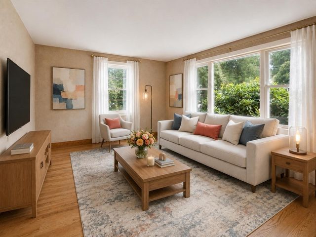 25 Starr St, Leominster, MA 01453