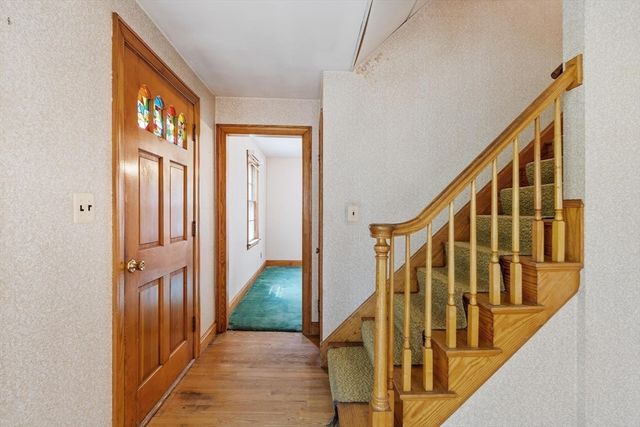 25 Starr St, Leominster, MA 01453