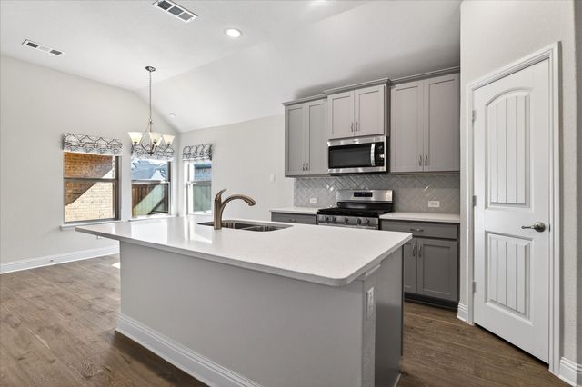 437 Mustang Draw Trail, Mckinney, TX 75071