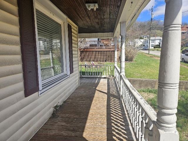 E 314 HAWTHORNE ST, Covington, VA 24426