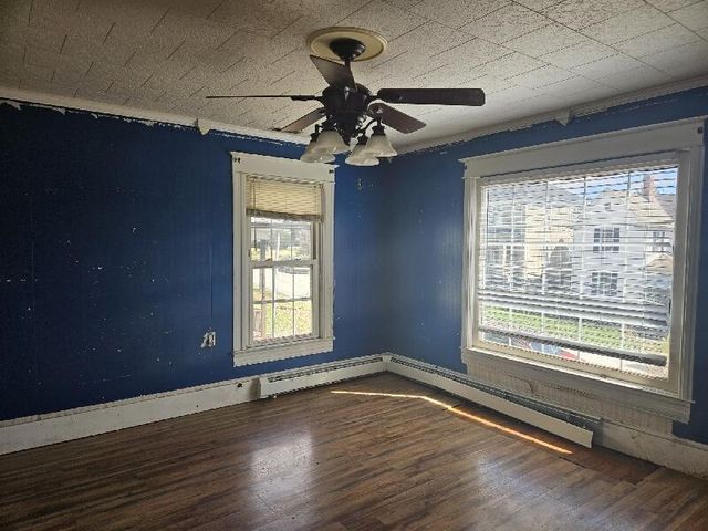 E 314 HAWTHORNE ST, Covington, VA 24426