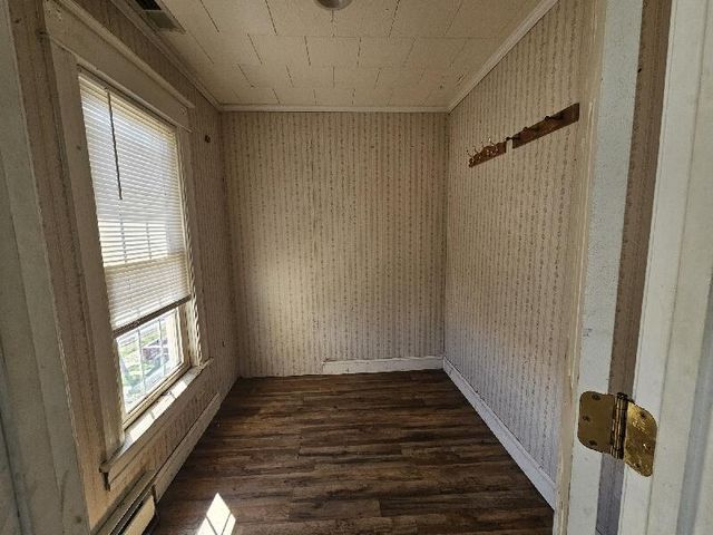 E 314 HAWTHORNE ST, Covington, VA 24426