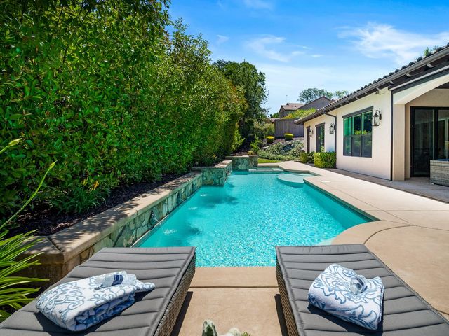 3418 Greenview Dr, El Dorado Hills, CA 95762