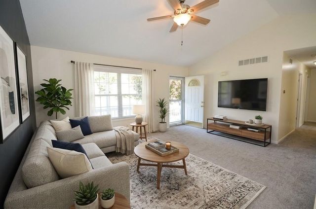 3015 Mandarin Grove Lane, Kalamazoo, MI 49004