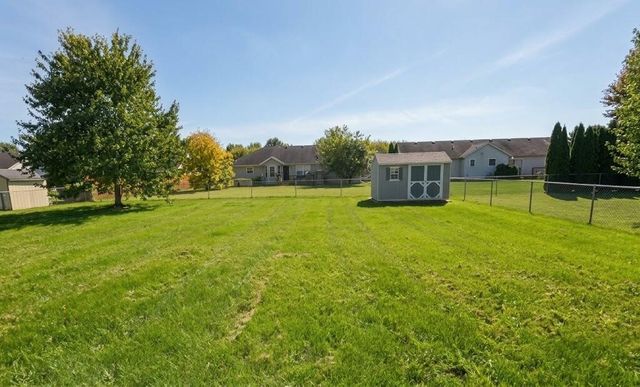3015 Mandarin Grove Lane, Kalamazoo, MI 49004
