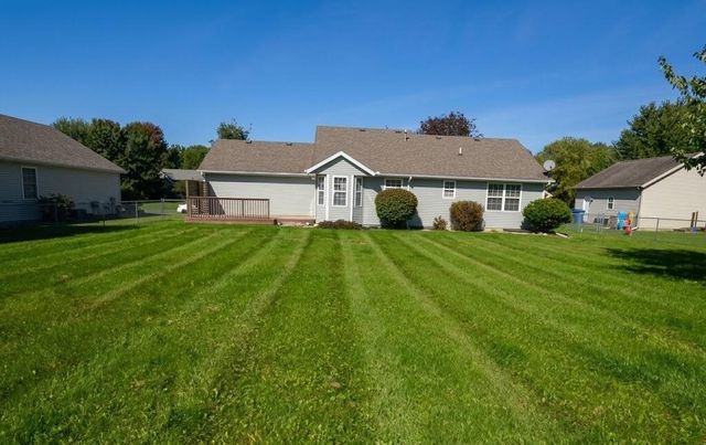 3015 Mandarin Grove Lane, Kalamazoo, MI 49004