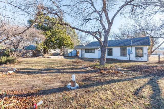 504 Oak Street, Clyde, TX 79510