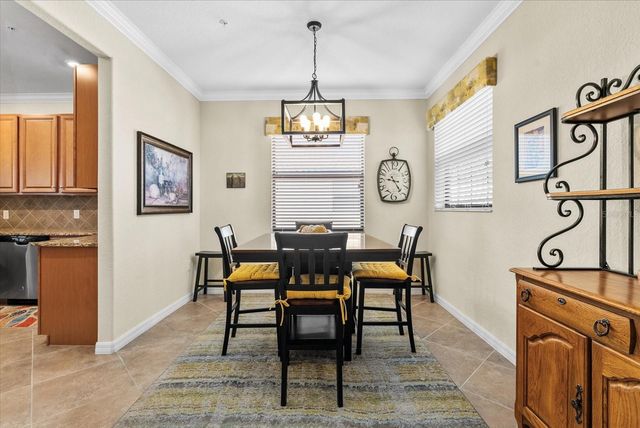 20080 RAGAZZA CIRCLE 202, Venice, FL 34293