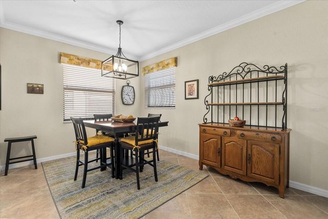 20080 RAGAZZA CIRCLE 202, Venice, FL 34293