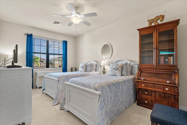 20080 RAGAZZA CIRCLE 202, Venice, FL 34293