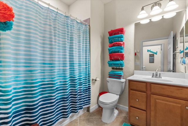 20080 RAGAZZA CIRCLE 202, Venice, FL 34293