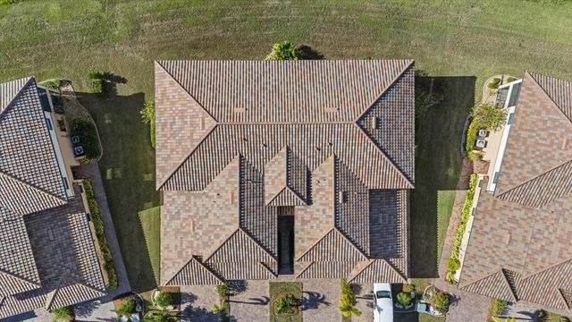 20080 RAGAZZA CIRCLE 202, Venice, FL 34293